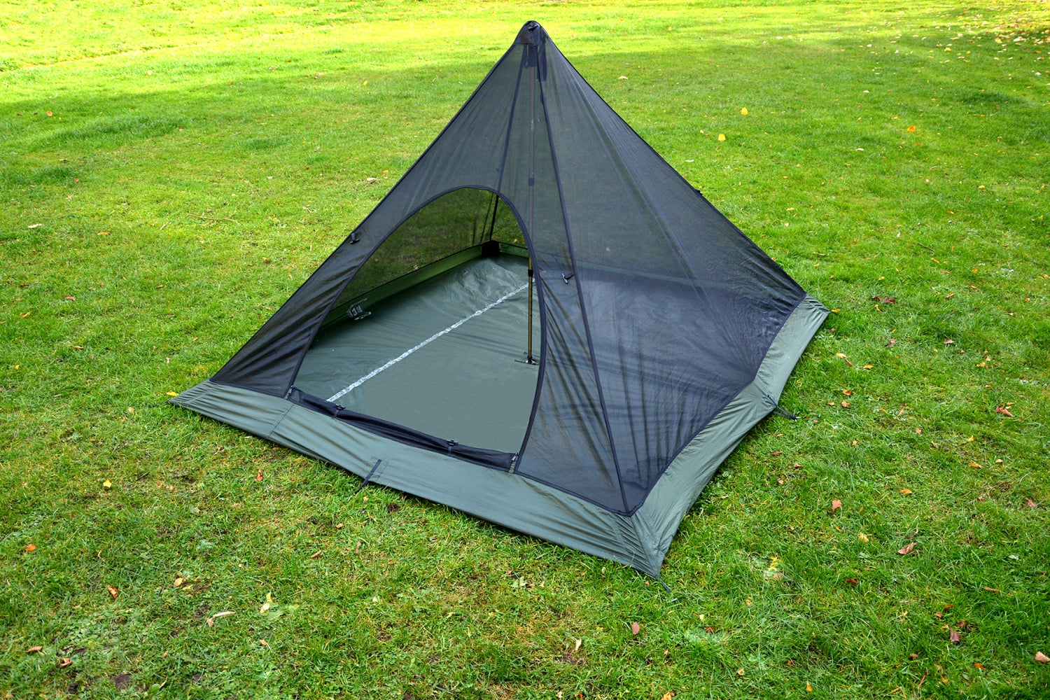 DD Hammocks Superlight Pyramide Mesh Tent - indertelt