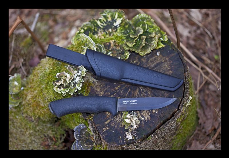 Mora Bushcraft Black