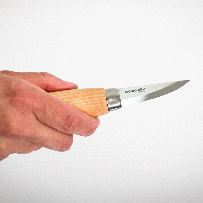 Mora 120 snittekniv - I carbon stål med skæfte i birk