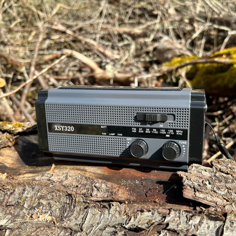 nødradio med solcelle og powerbank 5000 mAh